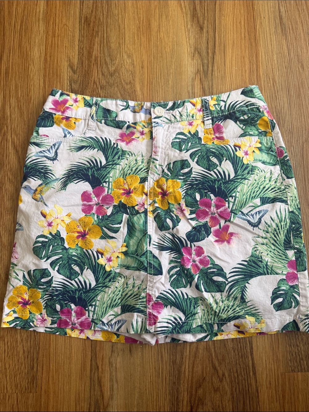Tropical Floral Women’s Shorts - Pink & Green